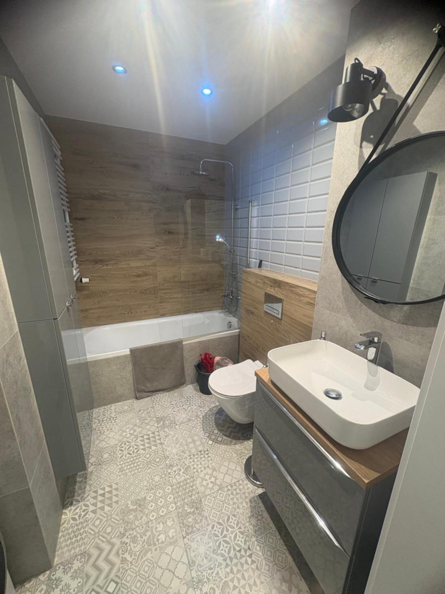 Apartment 3pokojowy Lipa Piotrowska Wroclaw
